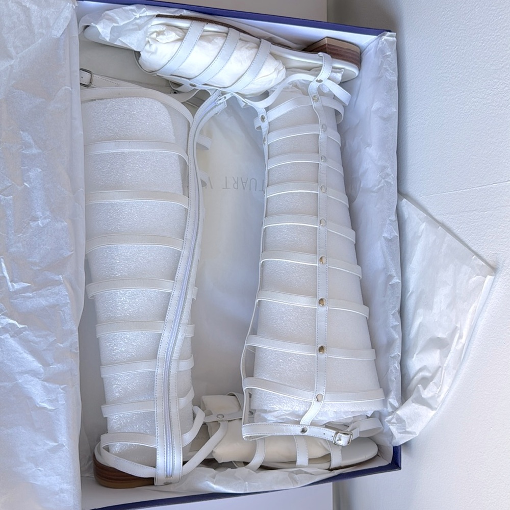Stuart weitzman white Nappa gladiator sandals. NWT. Size 10.5